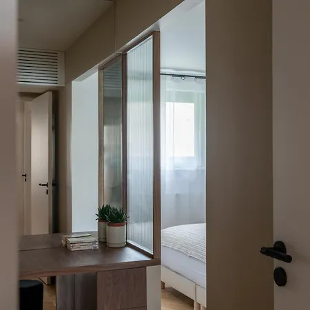 The Place To Be - 3 Bedrooms With Airco 公寓 *