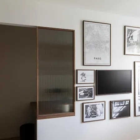Appartement The Place To Be - 3 Bedrooms With Airco Paris