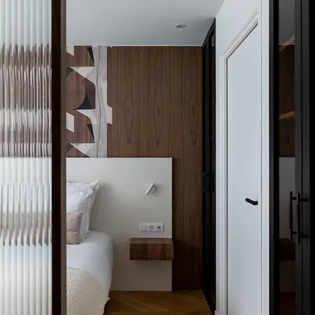 The Place To Be - 3 Bedrooms With Airco 公寓