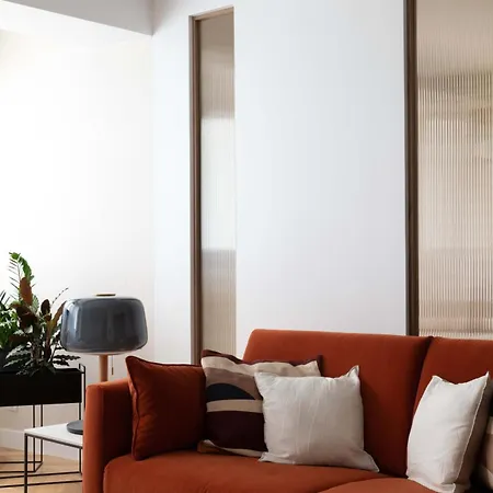 The Place To Be - 3br With Airco Apartament