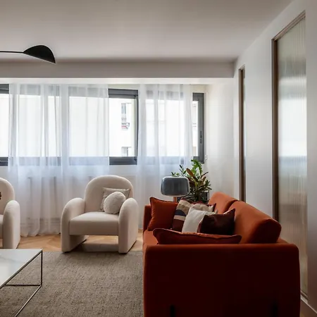 The Place To Be - 3br With Airco Apartament *